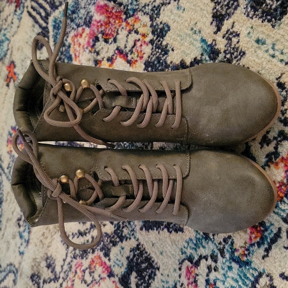 Andiamo Shoes - Army Green lace up booties